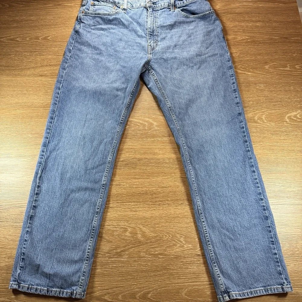 Levis levi 559